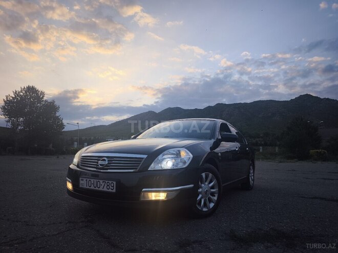 Nissan Teana-1