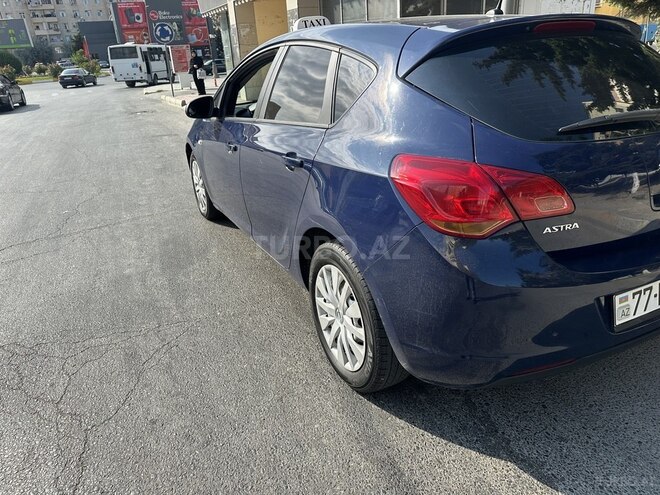 Opel Astra-3