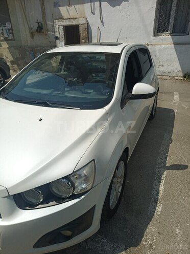 Chevrolet Aveo-7