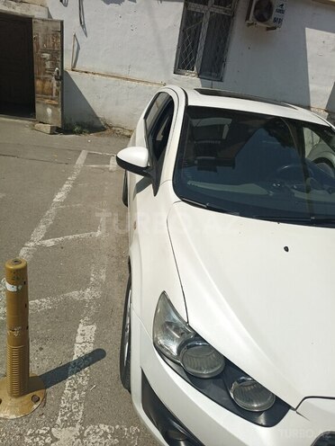 Chevrolet Aveo-5