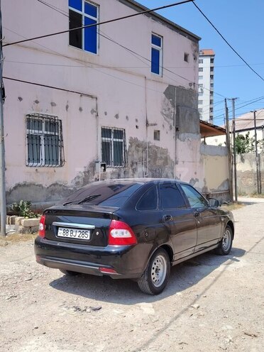 LADA (VAZ) Priora-8
