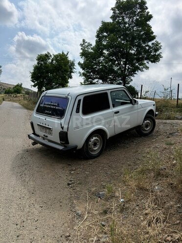 LADA (VAZ) Niva-2