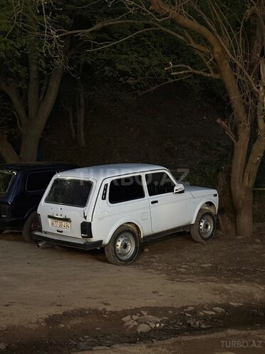 LADA (VAZ) Niva-12