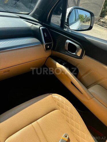 Kia Sorento-11