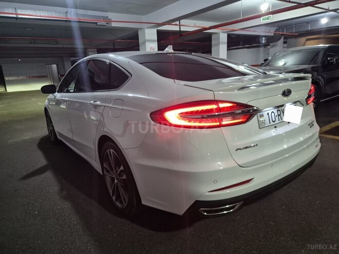 Ford Fusion (North America)-21