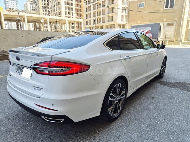 Ford Fusion (North America)-6