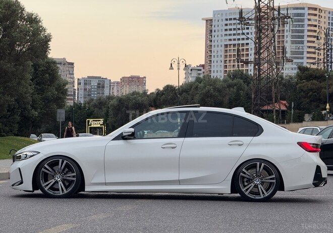BMW 330-8