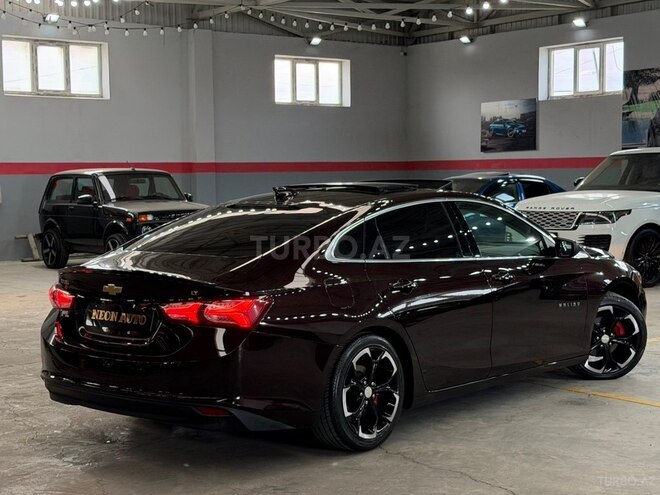 Chevrolet Malibu-8