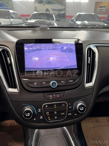 Chevrolet Malibu-25