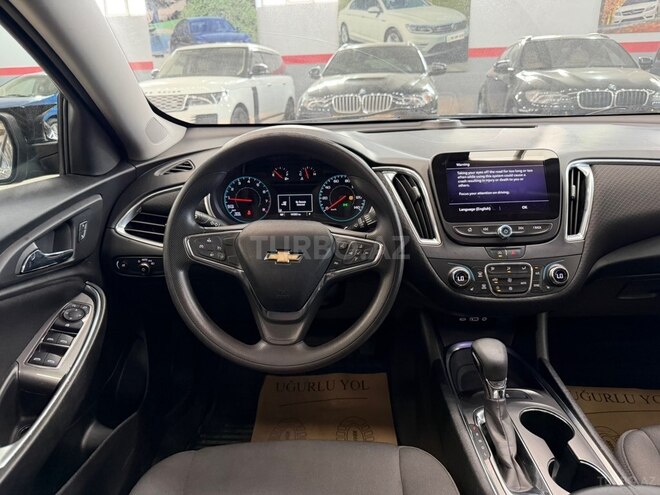 Chevrolet Malibu-19