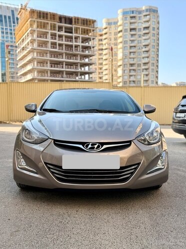 Hyundai Elantra-5
