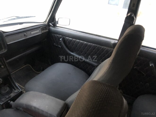 LADA (VAZ) 2107-9