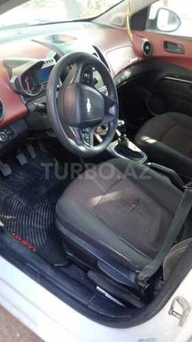 Chevrolet Aveo-9