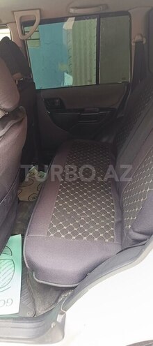 Mitsubishi Pajero io-7
