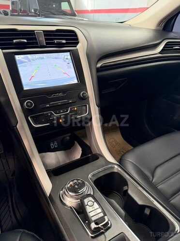 Ford Fusion (North America)-16