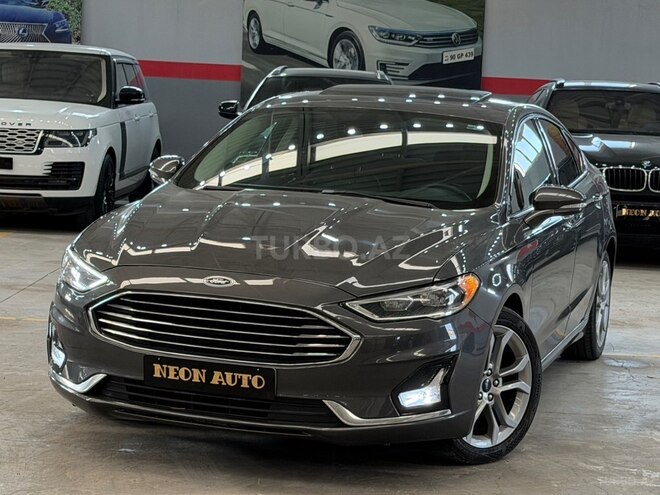 Ford Fusion (North America)-1
