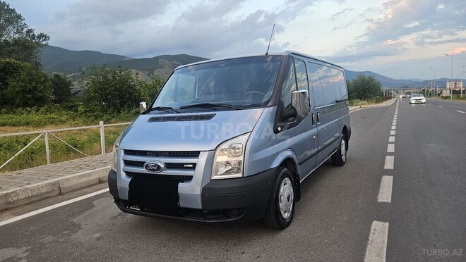 Ford Transit-1