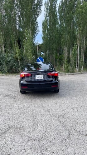 Kia Cerato-4
