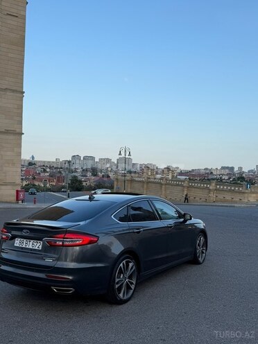 Ford Fusion (North America)-6