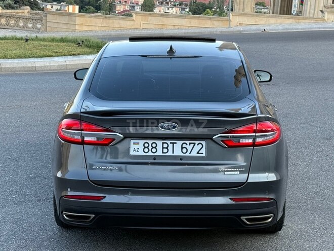 Ford Fusion (North America)-4