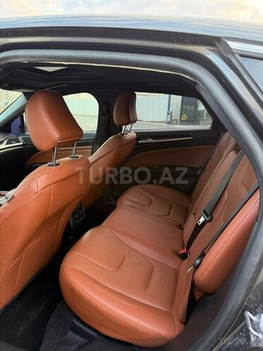 Ford Fusion (North America)-11