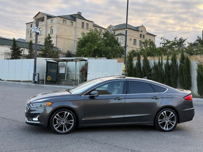 Ford Fusion (North America)-8