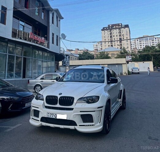 BMW X6 M-10
