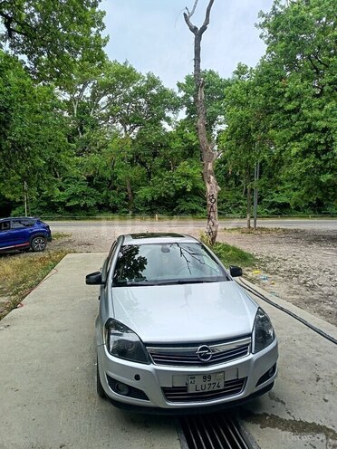 Opel Astra-1