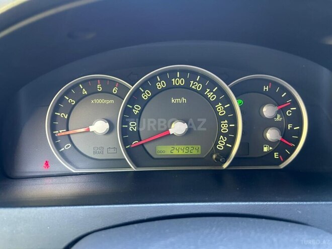Kia Sorento-11
