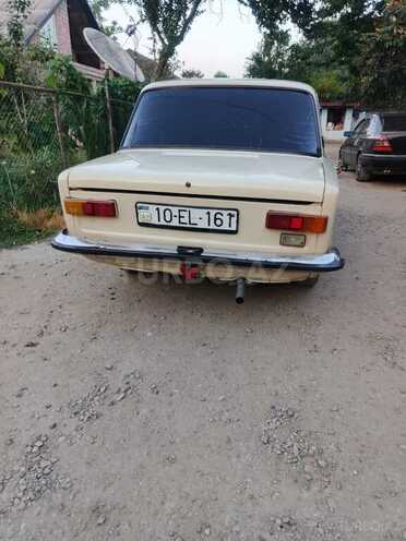 LADA (VAZ) 21011-2