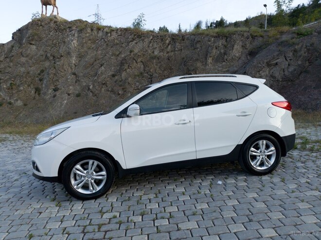 Hyundai ix35-10