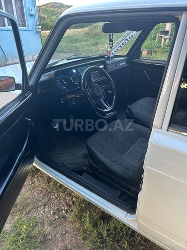 LADA (VAZ) 2107-9
