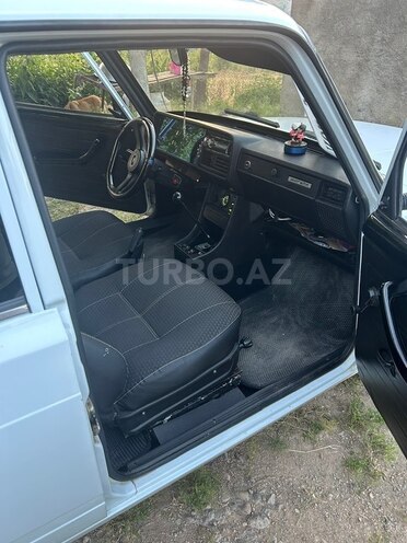 LADA (VAZ) 2107-15