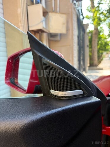 Mercedes CLA 250-10