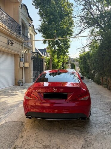 Mercedes CLA 250-5