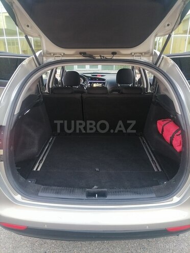 Kia Ceed SW-8