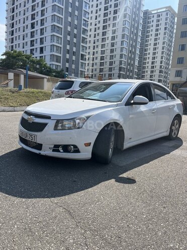 Chevrolet Cruze-1