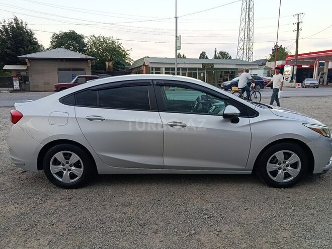 Chevrolet Cruze-3