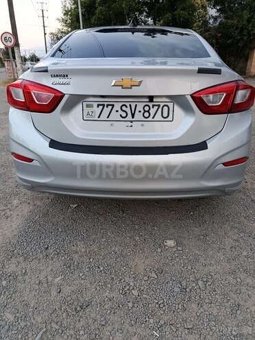 Chevrolet Cruze-4