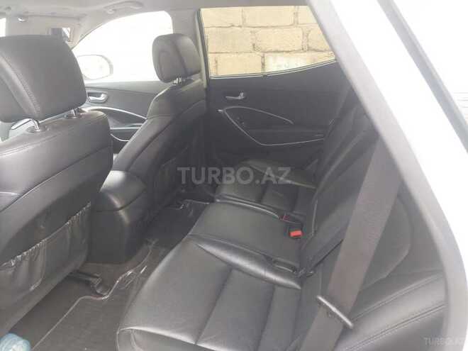 Hyundai Santa Fe-3