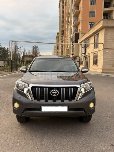 Toyota Land Cruiser Prado-1