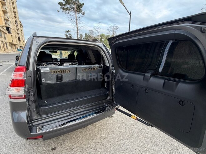 Toyota Land Cruiser Prado-14