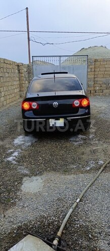 Volkswagen Passat-2
