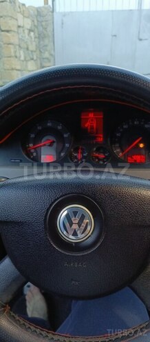 Volkswagen Passat-4