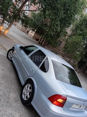 Opel Vectra-10