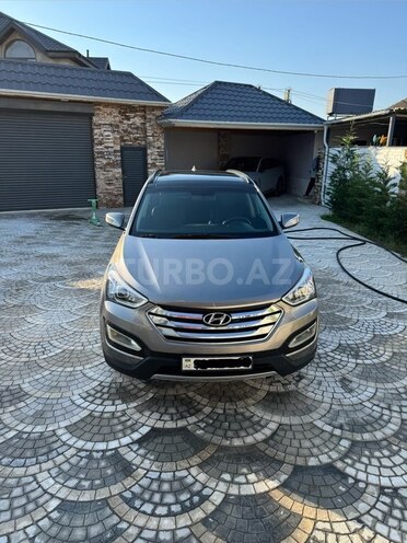 Hyundai Santa Fe-3