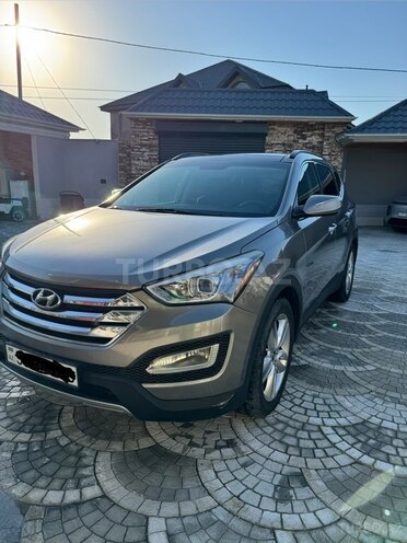 Hyundai Santa Fe-5