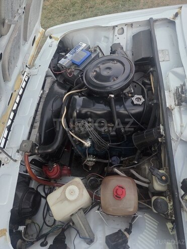 LADA (VAZ) 2107-17