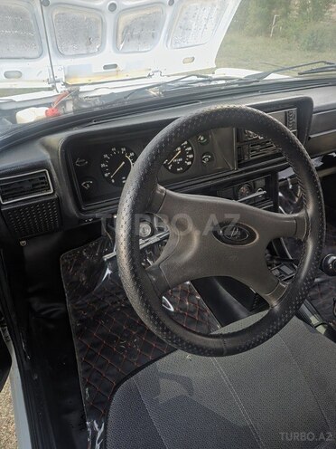 LADA (VAZ) 2107-10