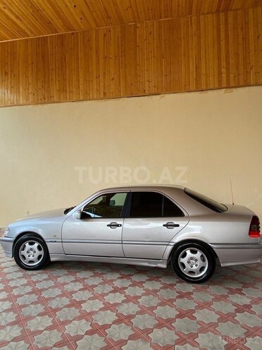 Mercedes C 180-4